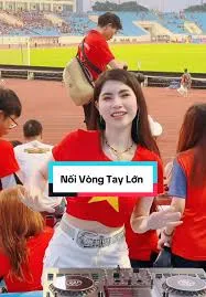 Nhạc Chuông Cổ Động Bóng Đá Là Gì?